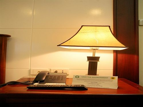 Huyen Chau Hotel Hanoi Eksteriør bilde
